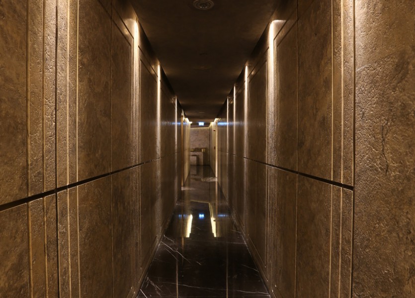 St Regis Iridium Spa Ana Koridor
